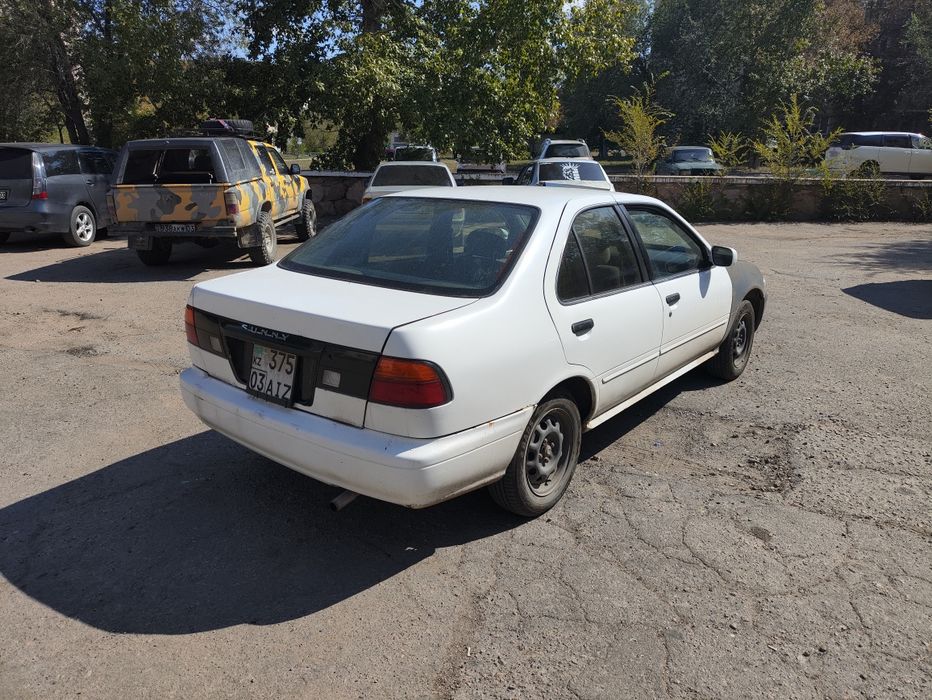 Nissan Sunny B14