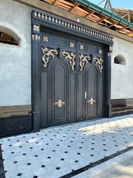 Sifatli va mustahkam metall darvozalarni tavsiya qilamiz