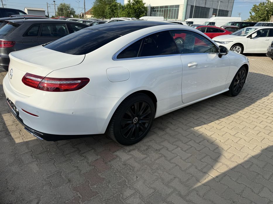 MERCEDES-BENZ E-Class 2018 — imagine 2