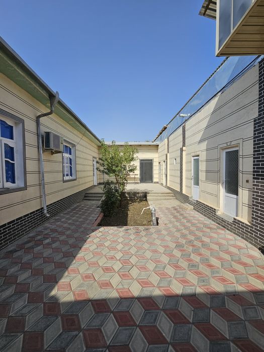 Участок 4 соток Масжид баланд угловой