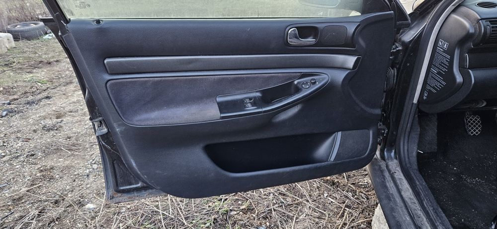 Ауди А4 комби б5- 1.9тди -110 коня на части