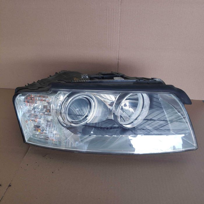 Фар Ауди А8 2008,