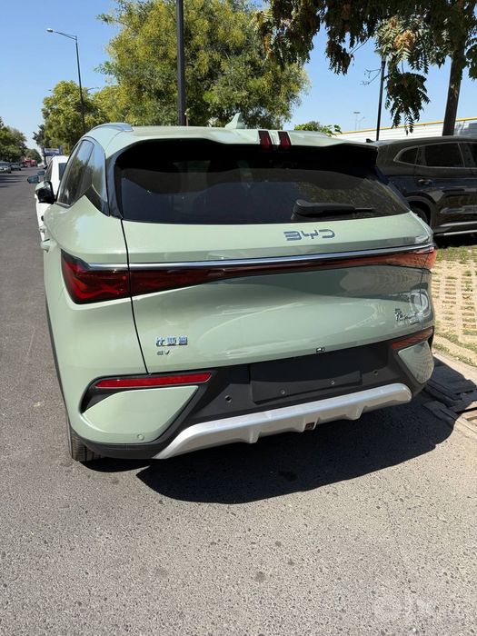 Бвд юан плус  510км фулл пазитсия