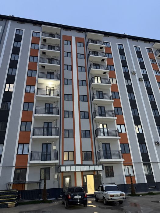 Guliston Shaxar markazida 1 mik parkni oldida 2 xonali
