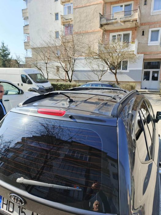 KIA Carens 2009 — imagine 4