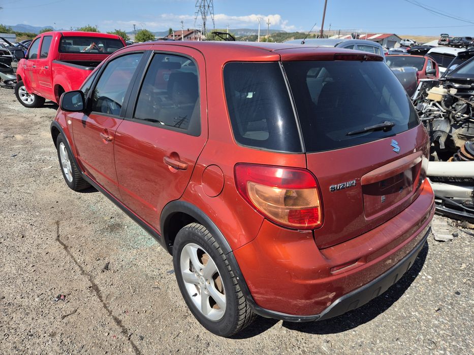 Dezmembram Suzuki SX4 2008 1.5  Benzina Manual