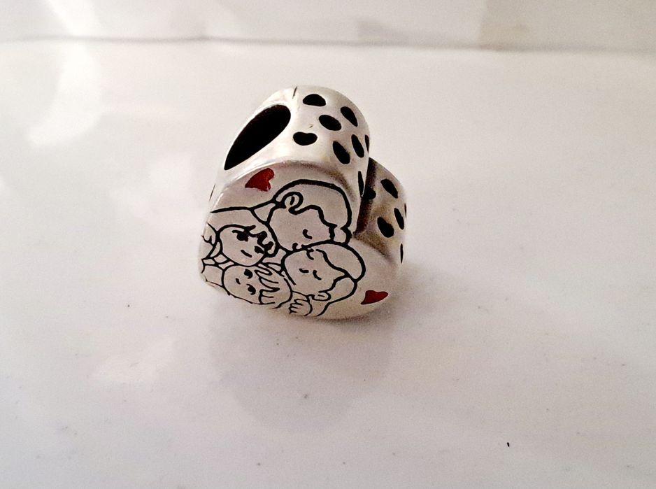 Сребърни талисмани/чармове за гривни Пандора/Pandora