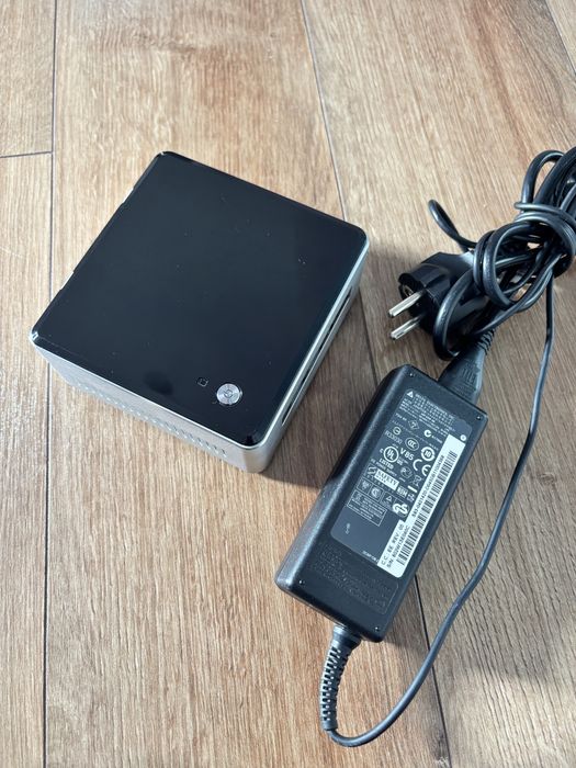 NUC5i5MYHE Home Assistant