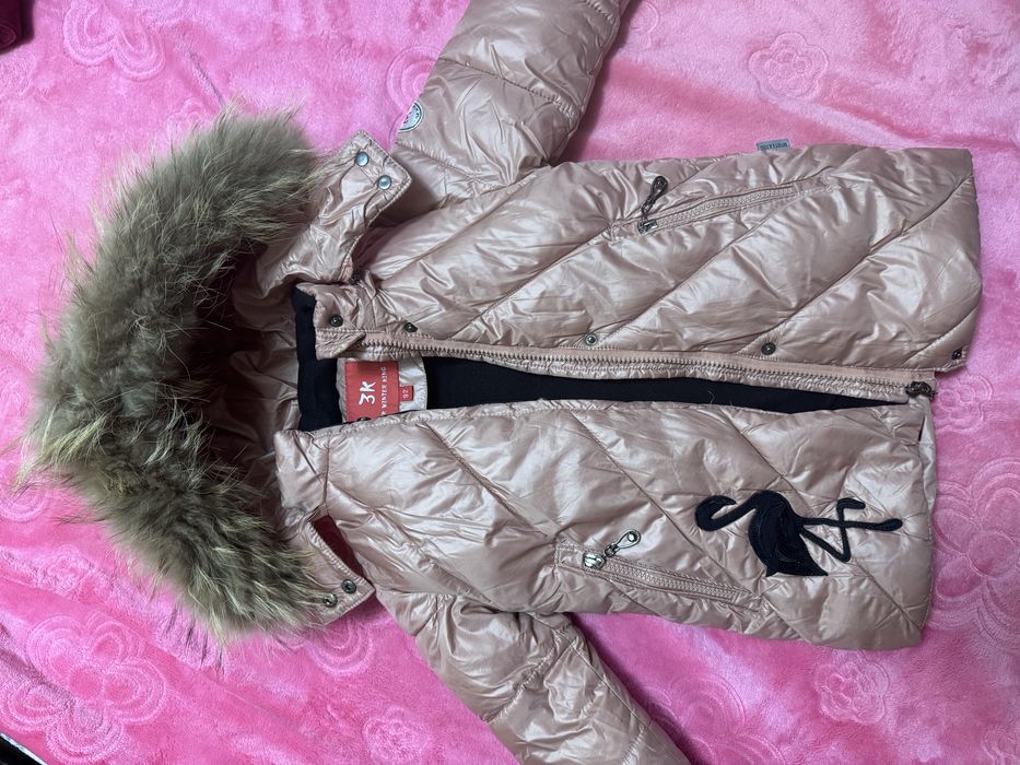 Продаю зимнюю куртку