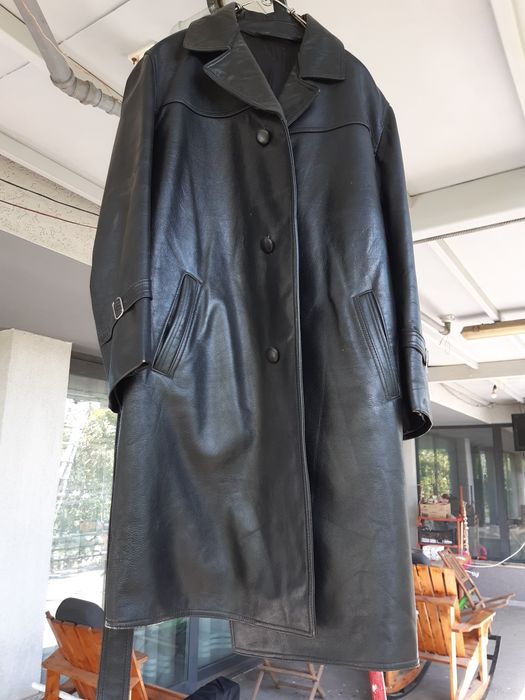 Haina de piele unisex!