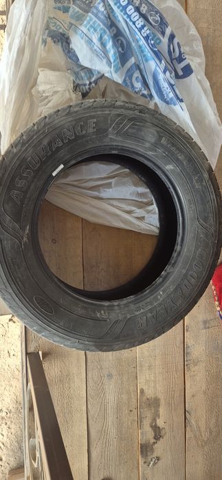 Покрышка good year 235/65/17