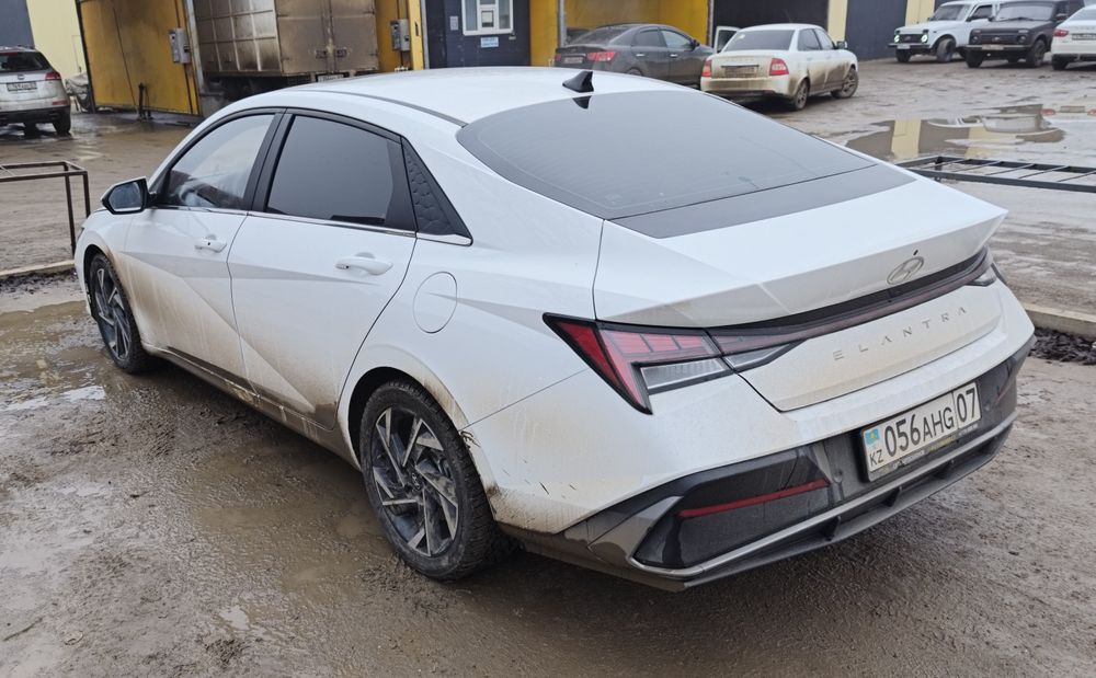 Продам Hyundai Elantra Lux