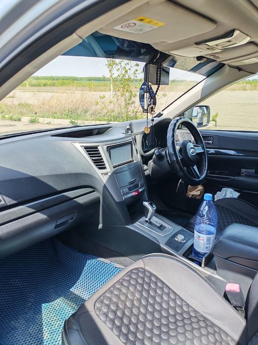 Subaru Legacy универсал