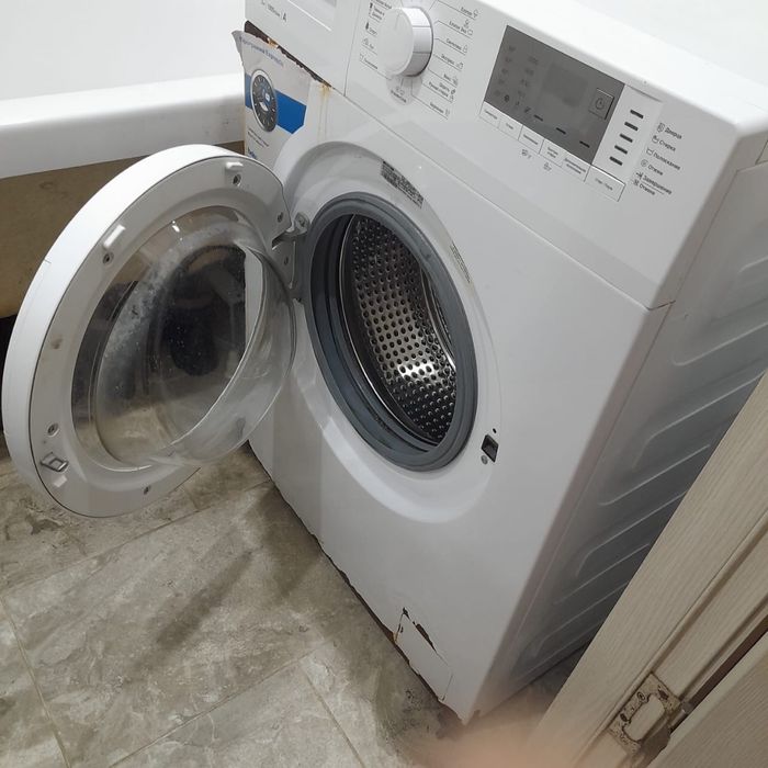 Отдам стиральную машинку даром