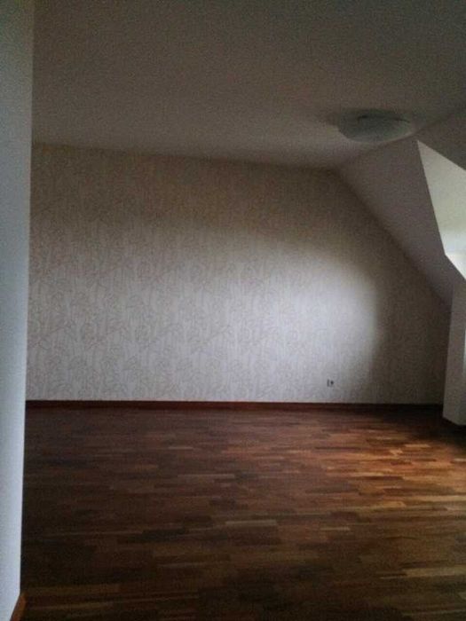 Дава се под наем Къща в София, Зона Б-18 - 300 кв.м за 2000 € - Снимка #2