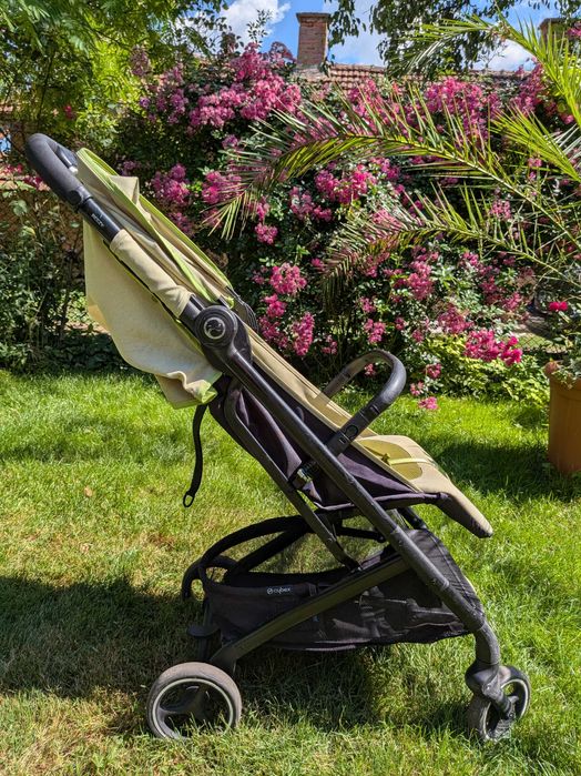 Cybex Beezy детска количка
