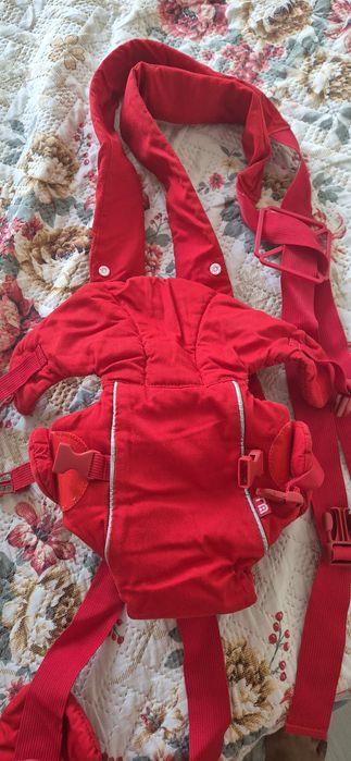 Продам кенгуру в хорошем состоянии