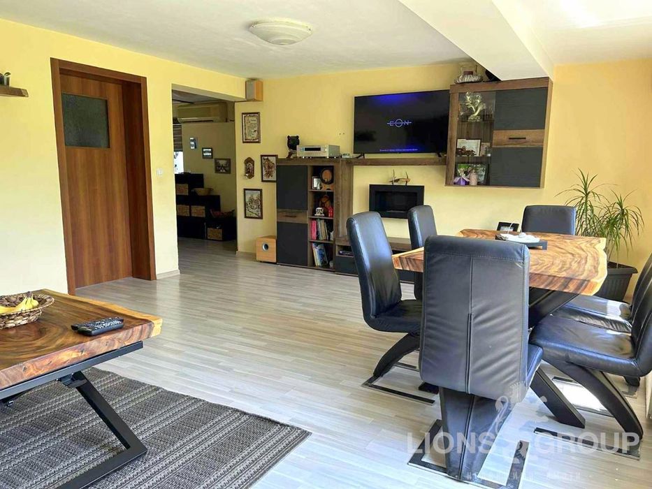 Къща в Варна, област-с.Здравец площ 150 цена 299000