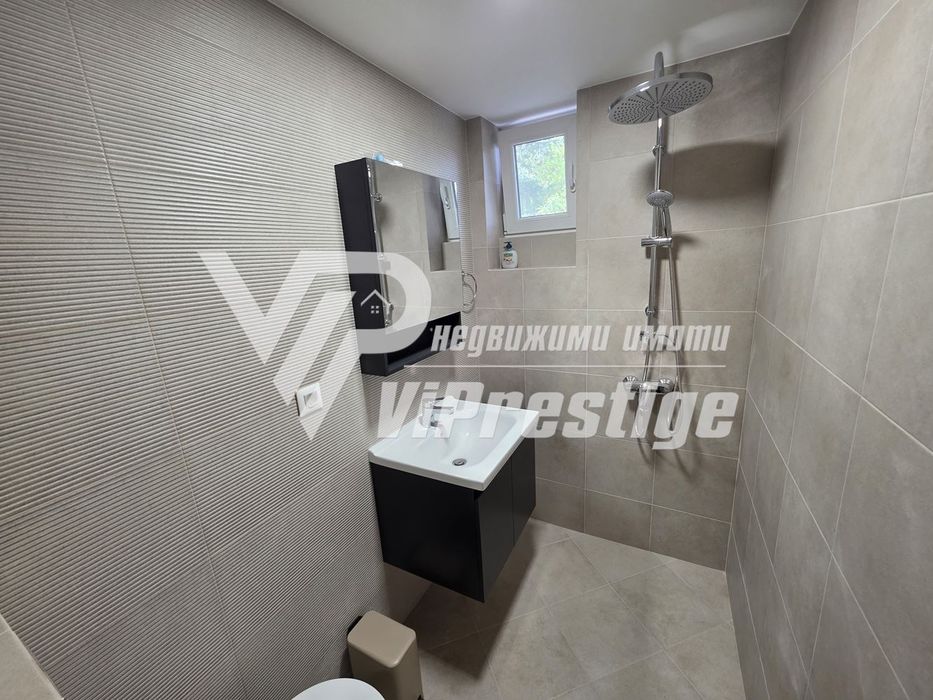 Продава се Тристаен апартамент в Пловдив, Христо Смирненски - 66 кв.м за 2697 €/кв.м - Снимка #10