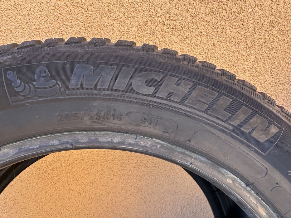 Michelin Alpine 5 | 205/55/16
