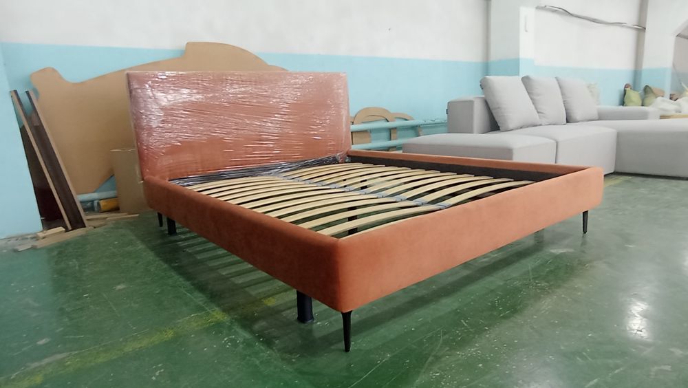 Мягкая мебель на заказ любая сложность  (кровати, диваны , уголки)