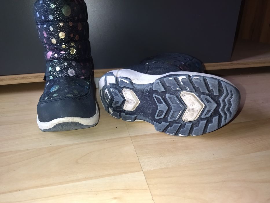 Детски боти и апрески с подплата