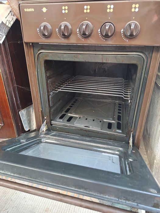 Aragaz 4 okiuri cuptor