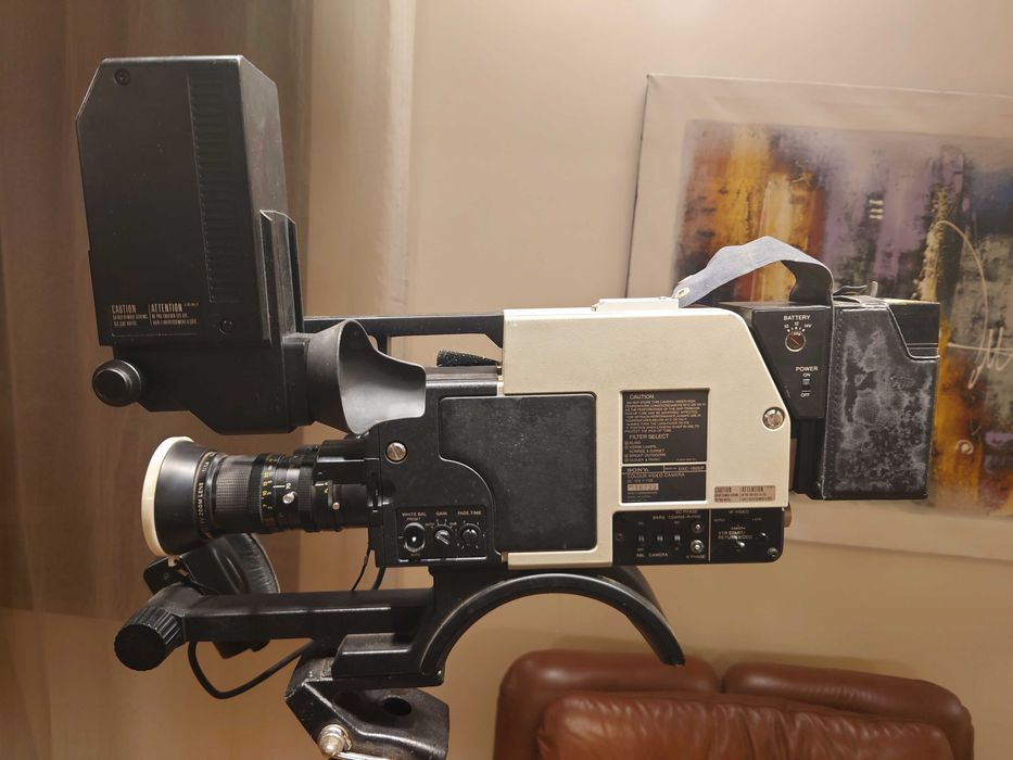 Камера SONY DXC-1800P