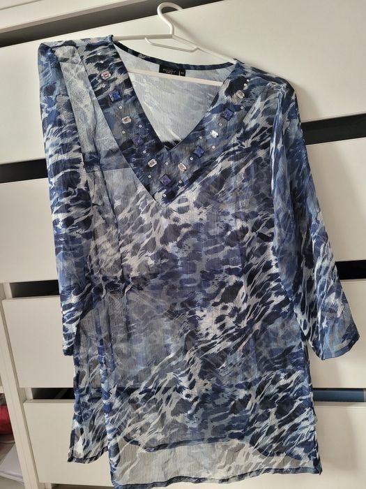 Rochite si bluzite de plaja