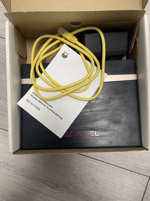 Роутер Huawei B525s-23a Black