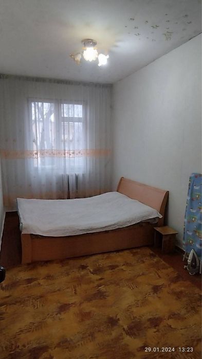 Срочно продажа квартиру Массив Феруза 2/3/4 балкон 1.5/3