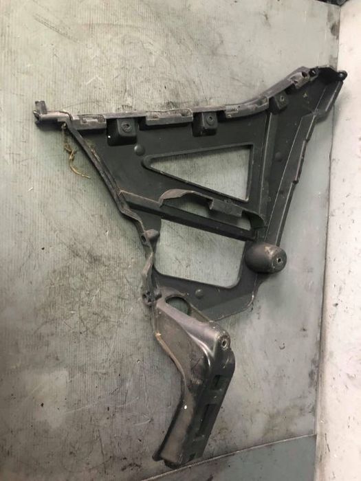 suport bara dreapta spate renault laguna 3