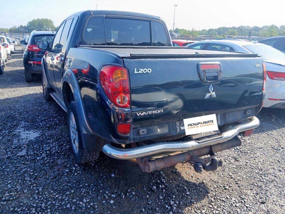 Dezmembrez Mitsubishi L200 2.5 Diesel 2007