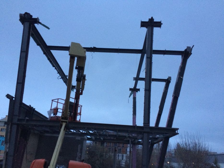 Автомовка с кафе и офис. Разглобяема на болтови връзки