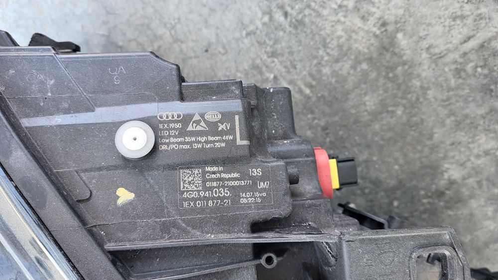 Ляв фар Ауди А6 2015