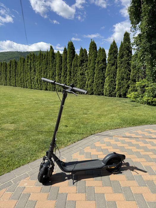 Trotineta electrica ninebot kickscooter f2 Segway