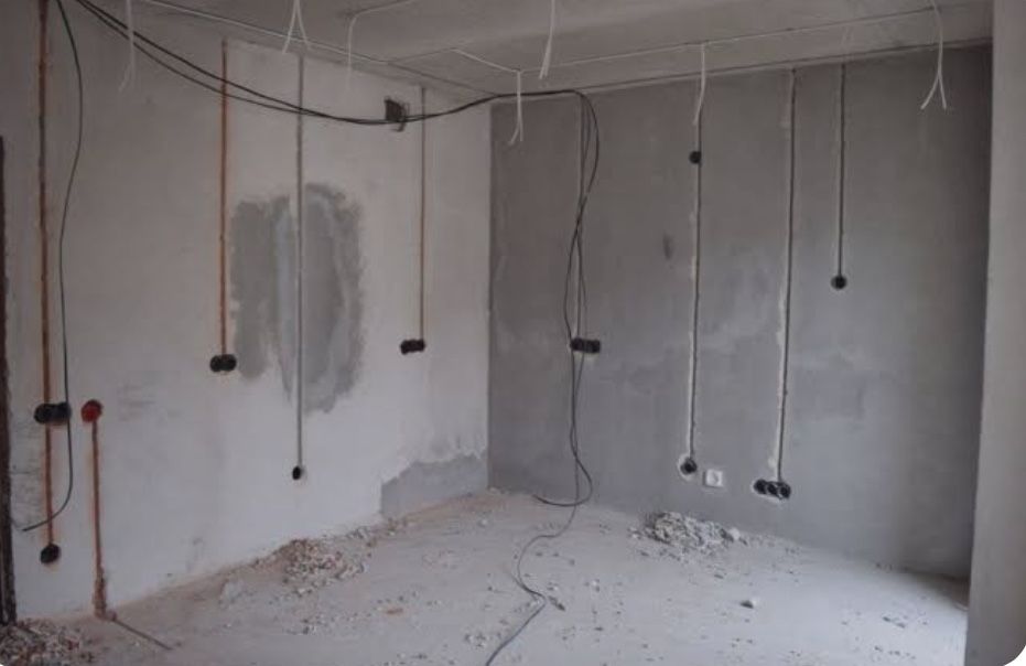 Электрик на выезд с опытом 10 лет