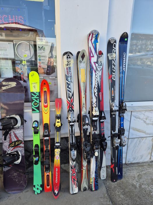 Skiuri si clapari zapda