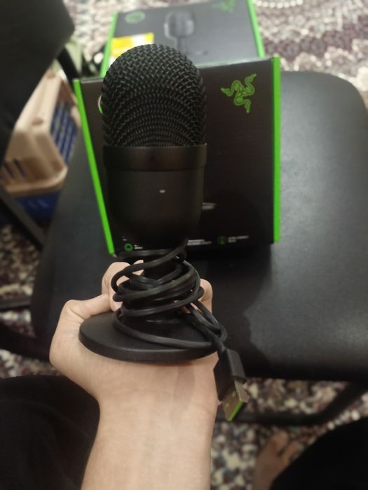 Mikrafon razer yangi