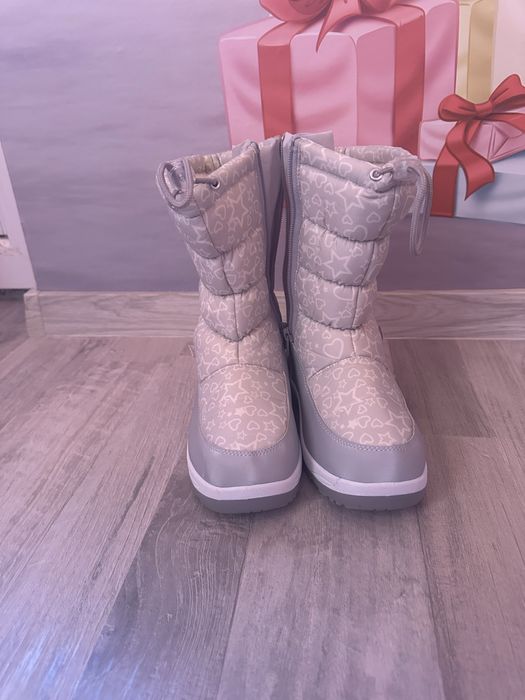 Апрески за момиченце