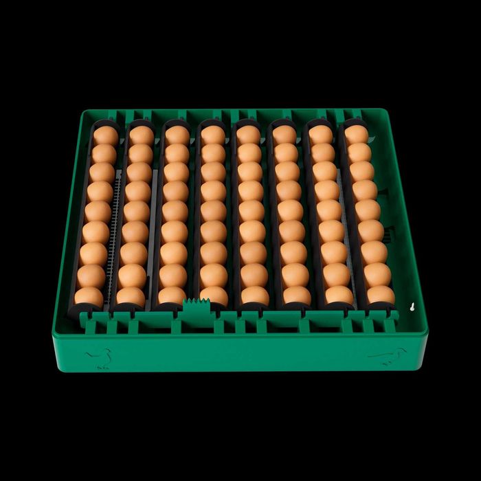 Incubator automat EU PROFI C-72, autoalimentare apa prin pompa inclusa