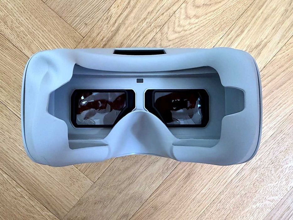 DJI Goggles (1-во поколение G1S) — НОВИ, с Лента за Глава и Кейс