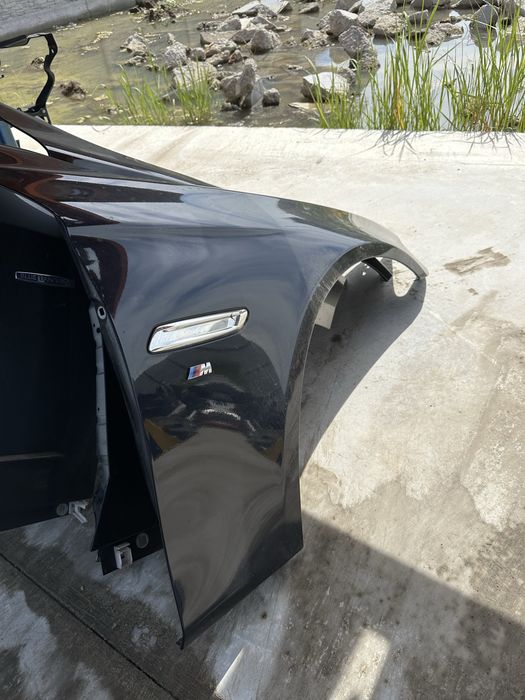 Aripa stanga / dreapta BMW seria 5 f10 / f11 culoare ALB / Negru / Gri / B39 / A90 / B90 / 475 / 668 / 689 / A89 / 416