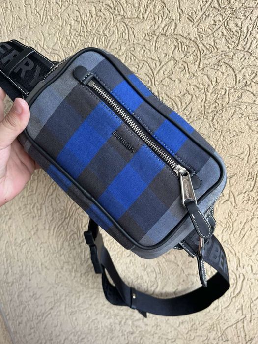 Мъжка чантичка Burberry уникална !