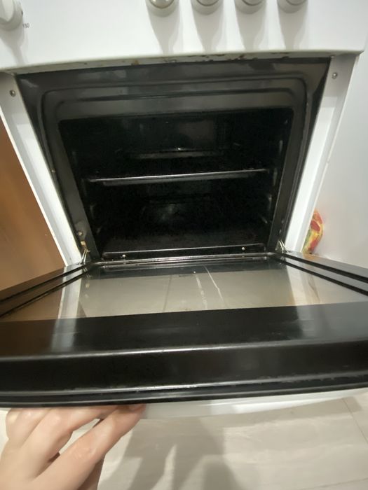 Продам электроплиту!