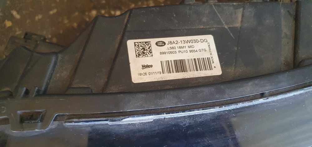 Far faruri Range Rover Velar cod J8A2-13W029-DG J8A2-13W030-DG