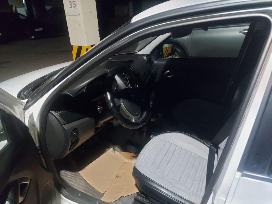 Продам гранту лифтбек