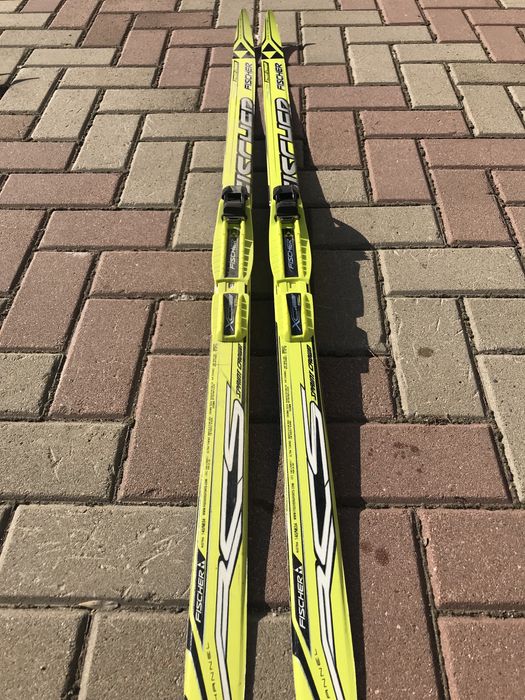 Лыжи беговые Fischer