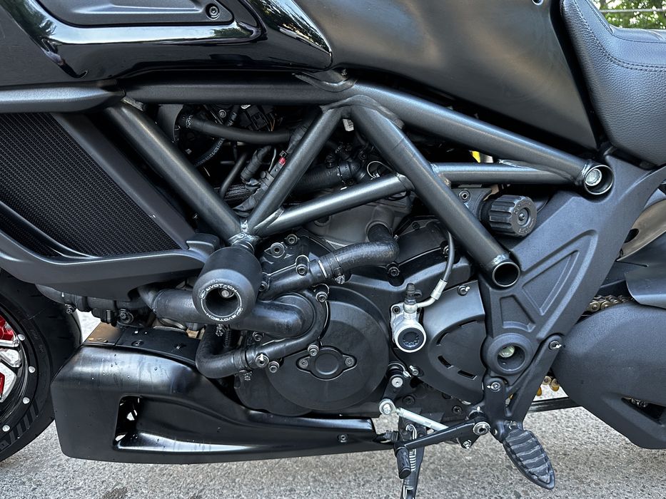 Ducati Diavel 2015