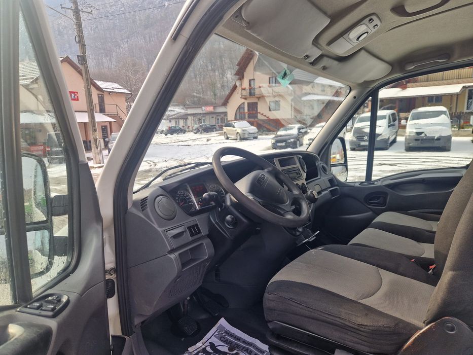 Iveco Dayli/7 locuri/klima/2013